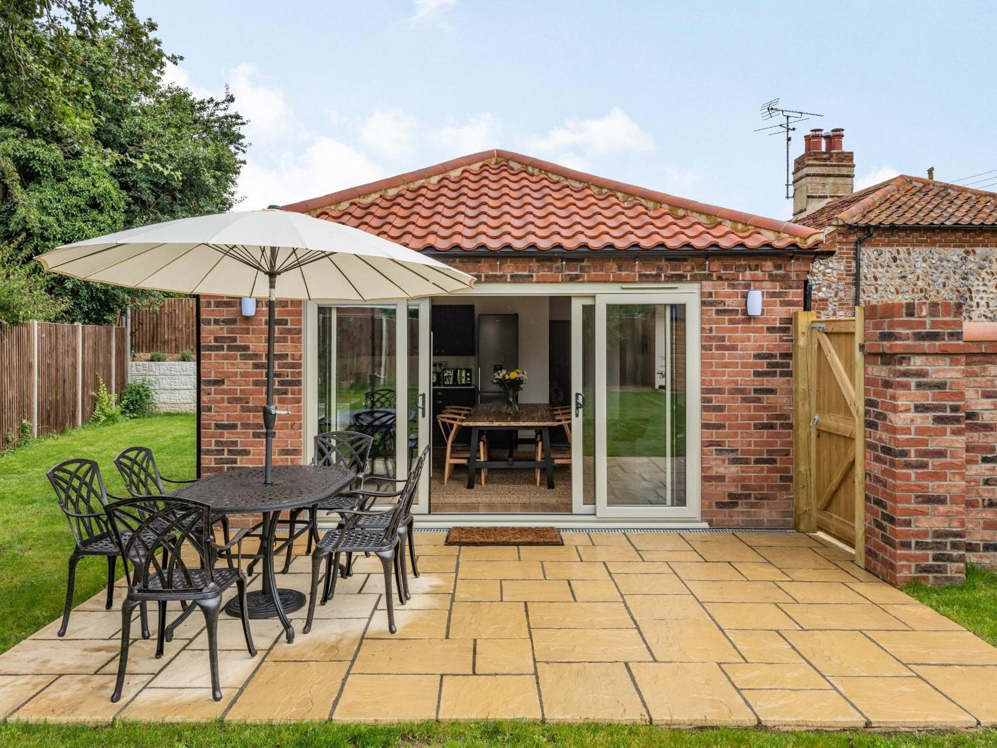 Clematis Cottage Thorpe Market ภายนอก รูปภาพ
